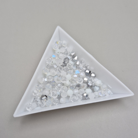 Alb - Margele biconice 4mm mix alb