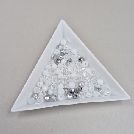 Alb - Margele fatetate 3x4mm mix alb