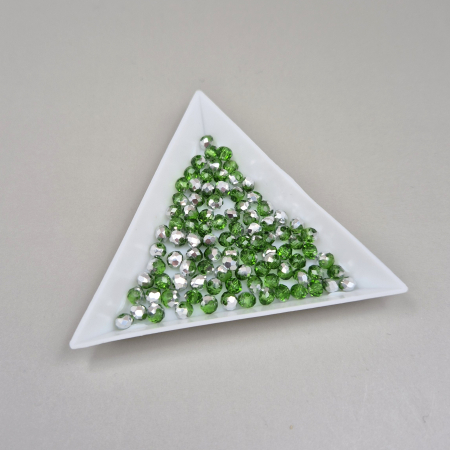 Argintiu - Margele fatetate verde/ argintiu 3x4mm