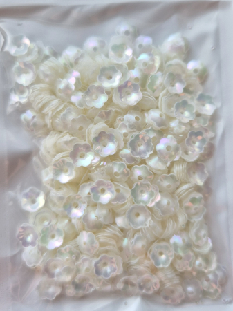 Ivoire - Paiete floare cupa 6mm milky white  AB 1