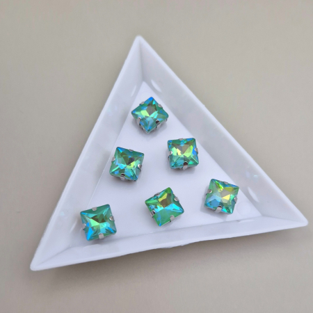 Strasuri - culori speciale - toate formele - Stras 8mm patrat Smarald AB