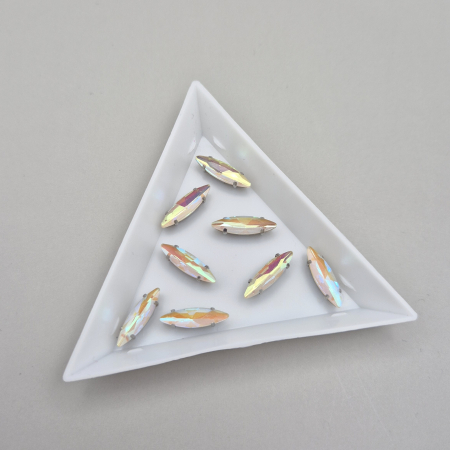 Strasuri - culori speciale - toate formele - Stras Frunza 4x15mm Narcisa AB