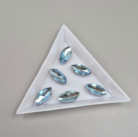 Strasuri - culori speciale - toate formele - Stras Frunza 7x15mm Lake blue RB