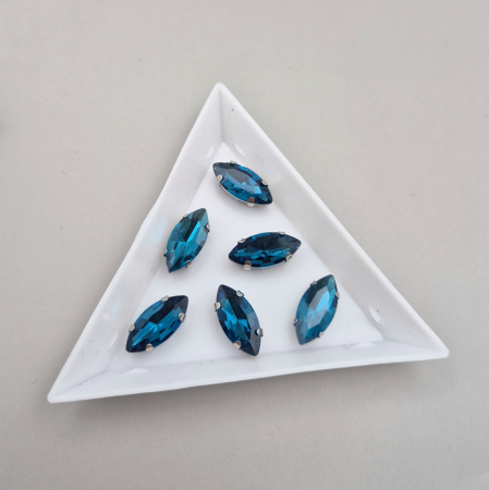 Strasuri in montura - Stras Frunza Turcoaz 7x15mm