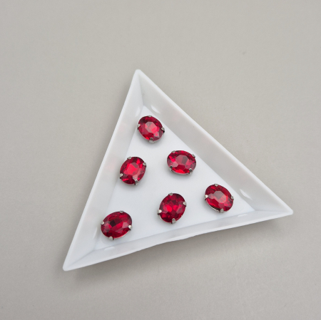 Produse noi/ din nou in stoc - Stras oval 8x10mm rosu deschis