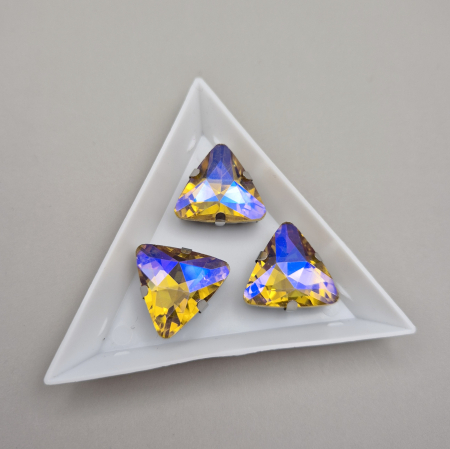 Strasuri Patrate si Triunghi - Stras sticla 18mm topaz RB