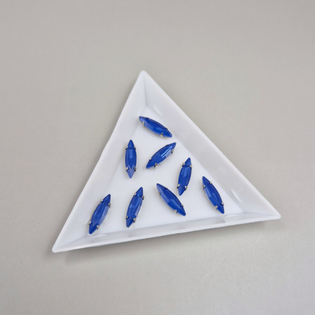 Strasuri - culori speciale - toate formele - Stras Frunza 4x15mm Safir jelly