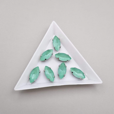 Strasuri - culori speciale - toate formele - Stras sticla 7x15mm Peridot satin