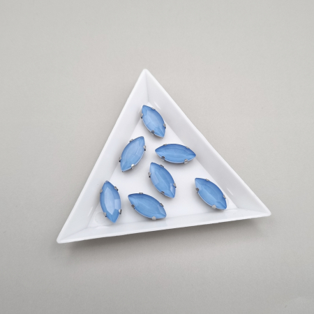 Strasuri - culori speciale - toate formele - Stras 7x15mm frunza Safir deschis jelly