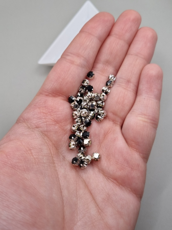 Negru - Strasuri Rotunde 4mm Negre