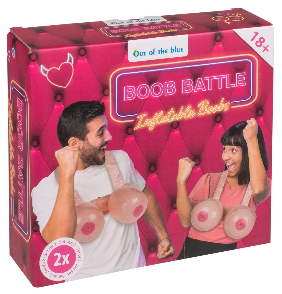 Sani Gonflabili Boob Battle [5]