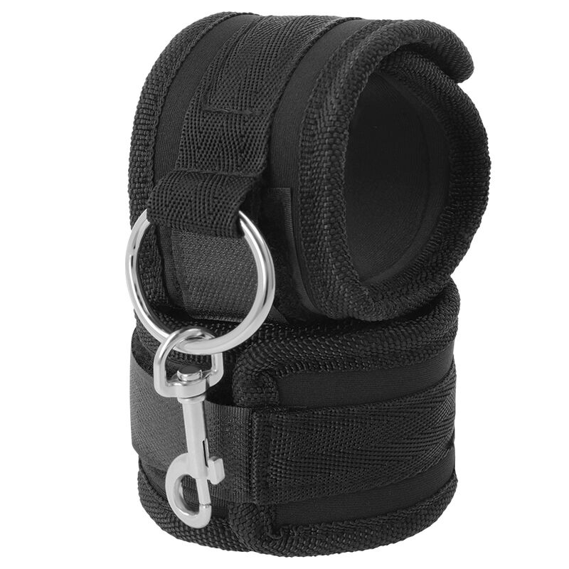 Catuse Darkness Neoprene handcuffs [1]