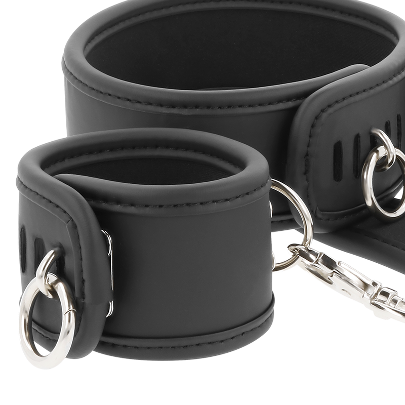 Catuse Fetish Submissive Vegan Leather Necklace And Handcuffs With Noprene Lining [6]