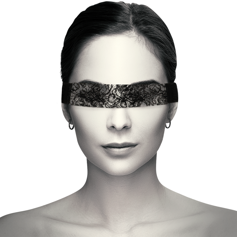 Masca Coquette Chic Desire Black Lace Mask With Ribbon [6]
