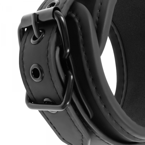 Catuse Fetish Submissive Cuffs With Puller [5]
