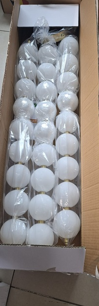 Lustra led cu telecomanda 82w Globuri [4]