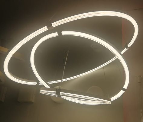 LUSTRA LED DIMABILA 3 CERCURI 200W [4]