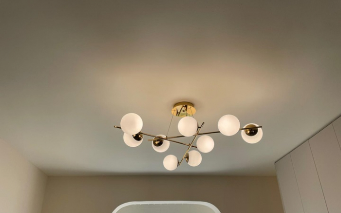 Lustra led eleganta 6 / 9 globuri [1]
