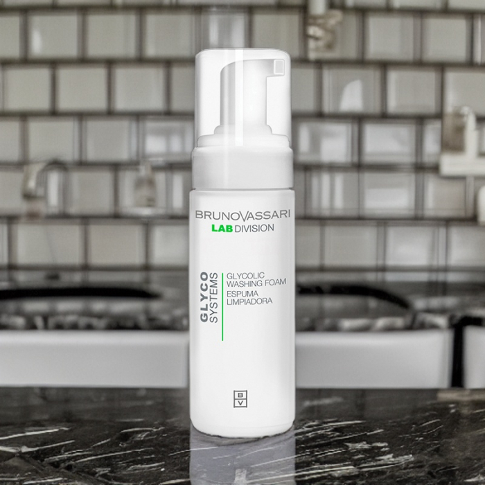 Spuma Demachianta cu Acid Glicolic 150ml - Glyco Washing Foam - Bruno Vassari [3]