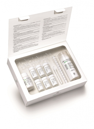 Kit professional cu acid glicolic si vitamina C - Professional Glycolic Kit + Vitamin C - Bruno Vassari [1]