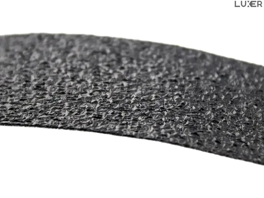Banda Adeziva Antiderapanta pentru Scari/Trepte Interior/Exterior, Multisuprafete, Rezistenta la Apa, Lungime 5 m, Latime 5 cm, Negru, Luxer, Banda Adeziva Antiderapanta Aderenta Sporita, entru Suprafete Umede, Negru, Luxer Dedeman Leroy Merlin Emag Bilka Luxer [2]