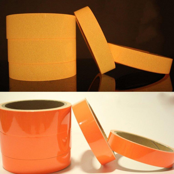 Banda Adeziva Glow in The Dark Luxer, Fosforescent Orange, 300x2cm, banda adeziva evidentiere trepte, intrerupator lumina, biciclete, auto in noapte dedeman jysk leroy ieftina luxer [8]