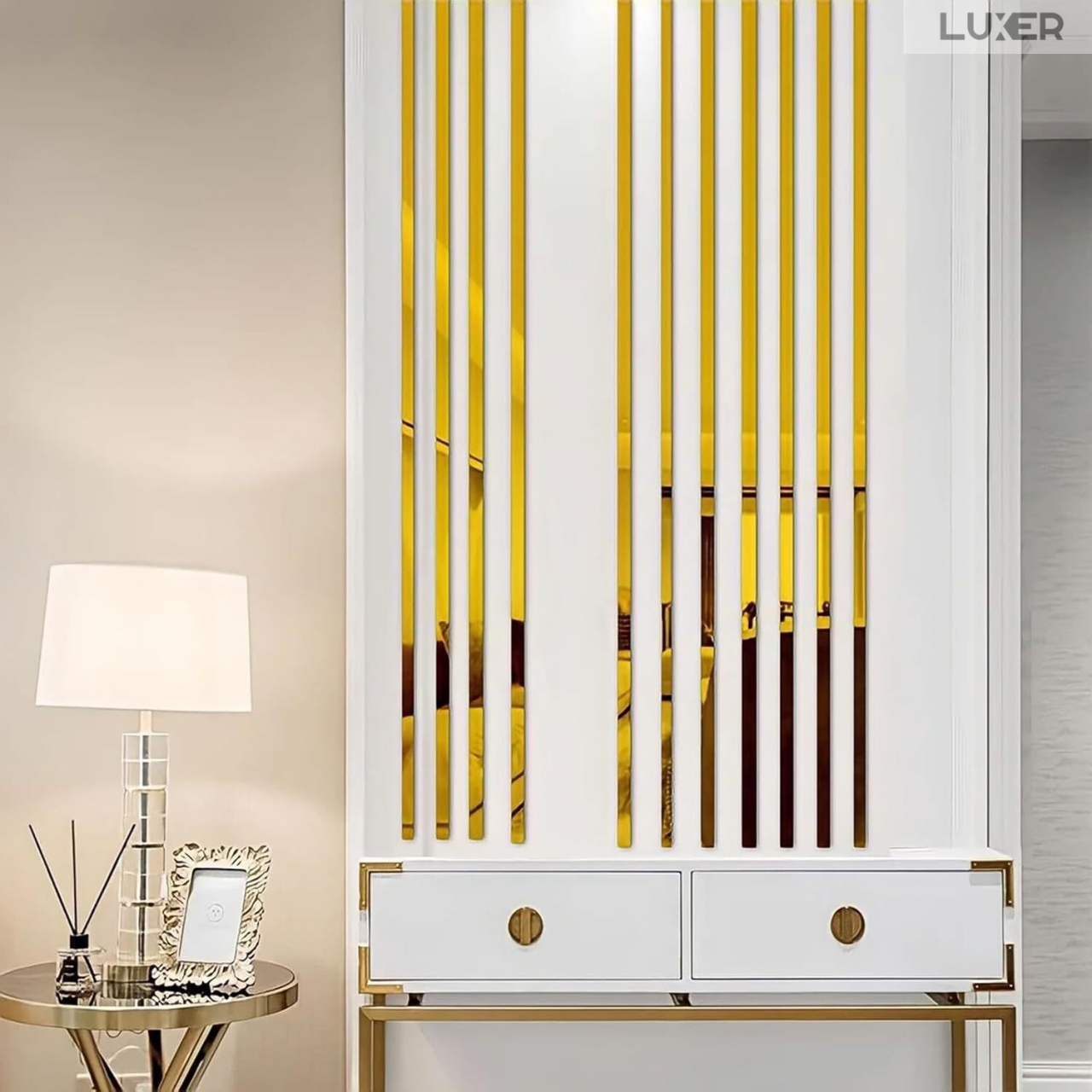 Banda Decorativa Autoadeziva Pentru Perete Cu Efect de Oglinda Luxer, Lungime 500 cm, Latime 1 cm, Gold, Banda Adeziva Metalica Pentru Mobila/Usi/Ferestre pentru Decor Dedeman Leroy Merlin Emag Gresie/Faianta Luxer [9]