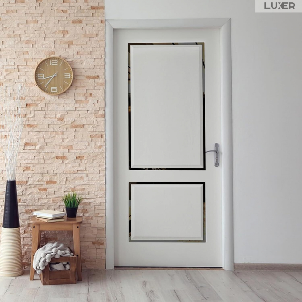 Banda Decorativa Autoadeziva Pentru Perete Cu Efect de Oglinda Luxer, Lungime 500 cm, Latime 3 cm, Metal Black, Banda Adeziva Metalica Pentru Mobila/Usi/Ferestre pentru Decor Dedeman Leroy Merlin Emag Gresie/Faianta Luxer [3]