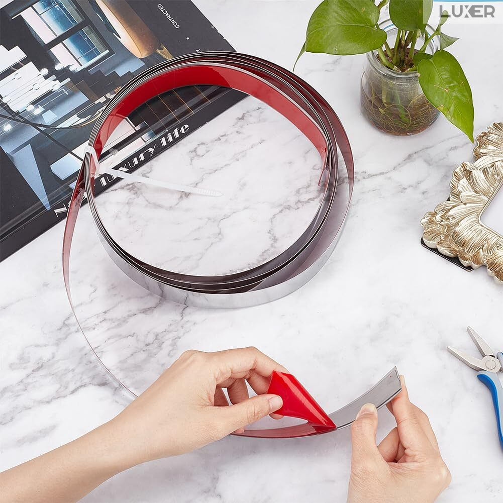Banda Decorativa Autoadeziva Pentru Perete Cu Efect de Oglinda Luxer, Lungime 500 cm, Latime 3 cm, Silver, Banda Adeziva Metalica Pentru Mobila/Usi/Ferestre pentru Decor Dedeman Leroy Merlin Emag Gresie/Faianta Luxer [2]