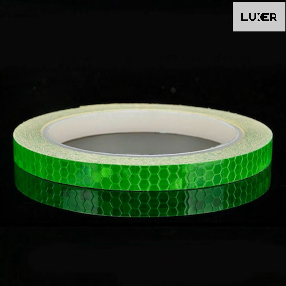 Banda Reflectorizanta Autoadeziva Pentru Bicicleta, Motocicleta, Masina, Scari sau Alte Suprafete, Model Hexagonal, Dimensiuni 800x1 cm, Verde, Luxer [1]
