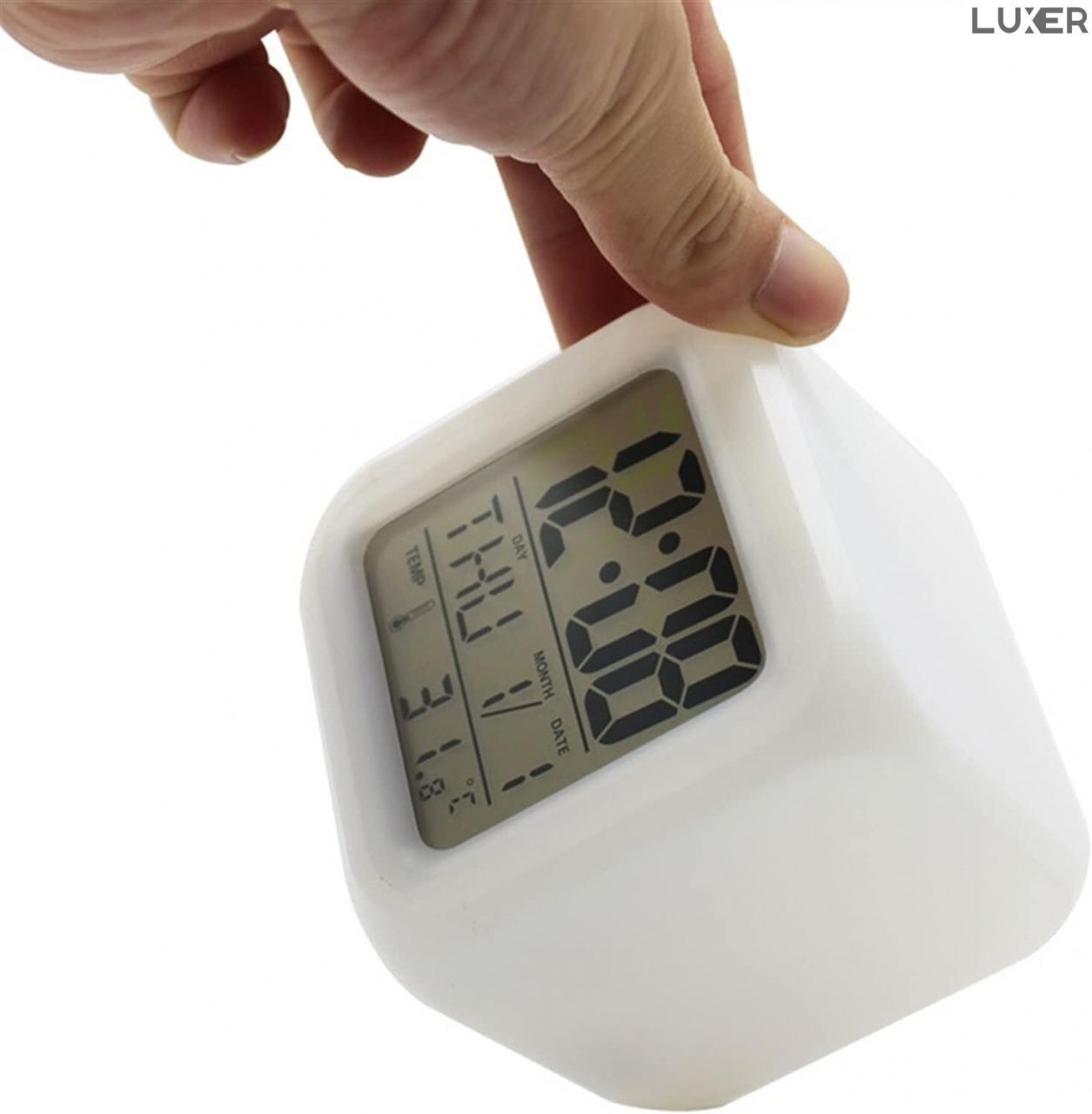 Ceas Digital pentru Masa/Birou/Noptiera, Multifunctional, cu Termometru si Alarma, Multiple Culori, Dimensiuni 8x8x8 cm, Luxer [3]
