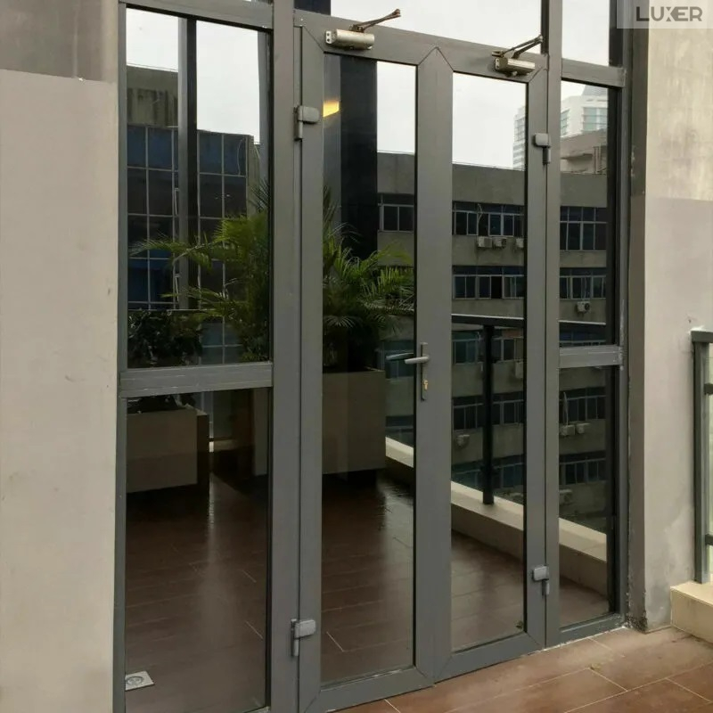 Folie Autoadeziva  pentru Geamuri Termopan, Tip Oglinda, Protectie Solara UV, Efect Privacy, One Way Mirror Window Film, Autocolanta, Pentru Casa/Cladiri, Dimensiuni 200 x 60 cm, Neagra, Folie Fumurie Geam sa nu se vada din exterior, sa nu se vada in casa, autocolant geam termopan leroy merlin dedeman, protectie solara ferestre luxer [5]