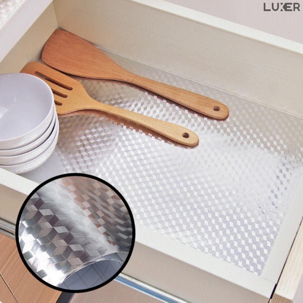Folie Autoadeziva Pentru Protectie Mobila de Bucatarie Luxer, Model Romburi 3D, Silver, 200x40cm, folie adeziva mobilier bucatarie gradina dedeman leroy merlin brico depot hornbach mathaus pentru masa geam ieftina luxer [10]