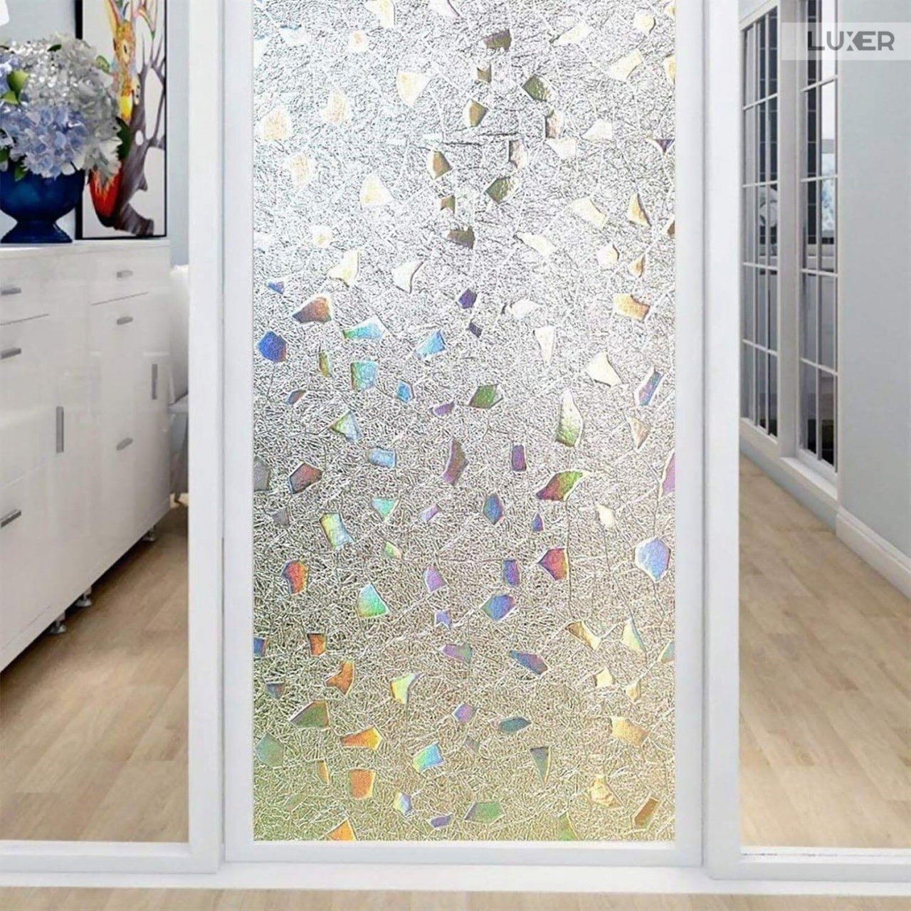 Folie Decorativa Privacy Pentru Geamuri - Home&Office, Protectie UV, Model - Geometric Holografic, Dimensiuni 200x60 cm, Luxer folie decorativă geamuri folie semi-privacy geamuri protecție UV geamuri folie dungi geamuri folie decorativă home office folie geamuri birou folie decorativă modernă folie geamuri pentru intimitate accesorii geamuri casă folie decorativă ușor de aplicat folie pentru ferestre moderne folie decorativă UV rezistentă folie dungi decorative folie geamuri semi-transparentă folie decorativă interior folie pentru ferestre birou folie geamuri anti-UV decorare geamuri casă folie decorativă mată protecție solară ferestre [2]