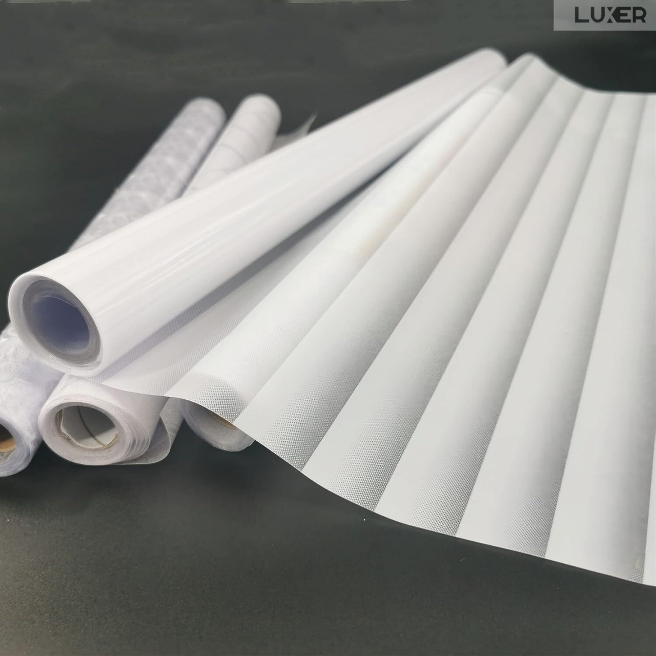 Folie Decorativa Privacy Pentru Geamuri - Home&Office, Protectie UV, Model - Imitatie Jaluzele, Dimensiuni 200x60 cm, Luxer [5]