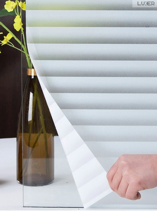 Folie Decorativa Privacy Pentru Geamuri - Home&Office, Protectie UV, Model - Imitatie Jaluzele, Dimensiuni 200x60 cm, Luxer [1]