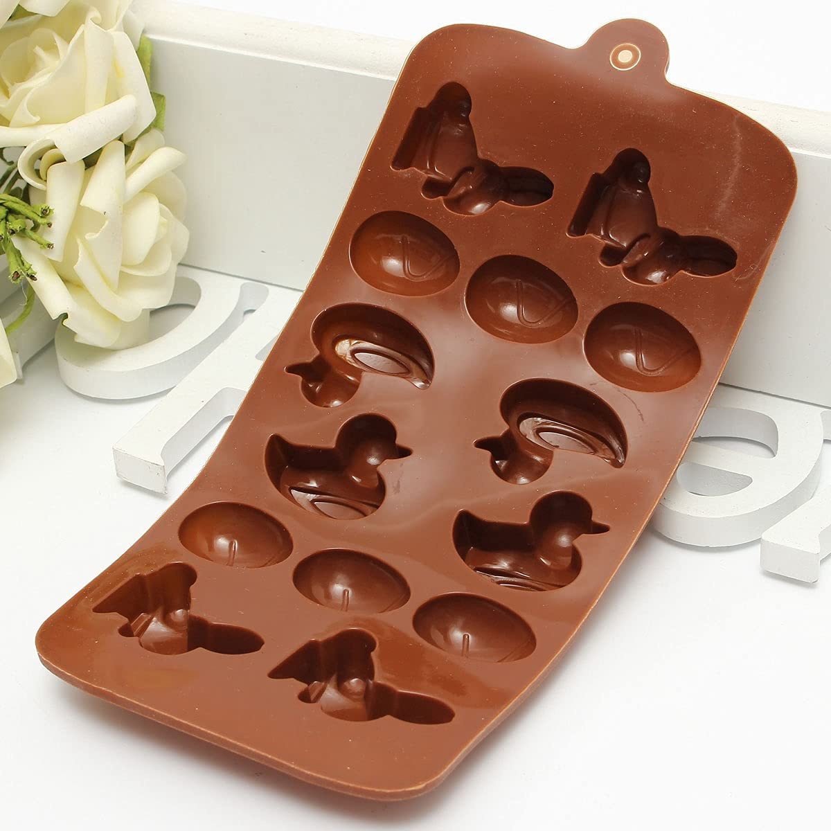 Forma Din Silicon Pentru Bomboane De Ciocolata Sau Jeleu, 4 Iepurasi, 4 Rate si 6 Oua, 20.5x10.3 cm, Luxer, Forma Ciocoalata Plastic / Silicon , Matrita Ciocolata de Casa in forma de Tablete de Ciocolata [6]