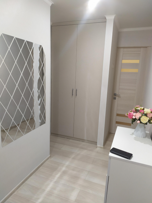 Set 58 Oglinzi Acrilice Autoadezive Luxer,100x100 cm, Model Romb, Oglinda Decorativa Perete/Mobila pentru Hol Living Baie, Autocolante, Silver, oglinzi decorative pentru perete rotunde model bulina pentrun hol living ieftine din acril rezistente ikea jumbo hornbach luxer [11]