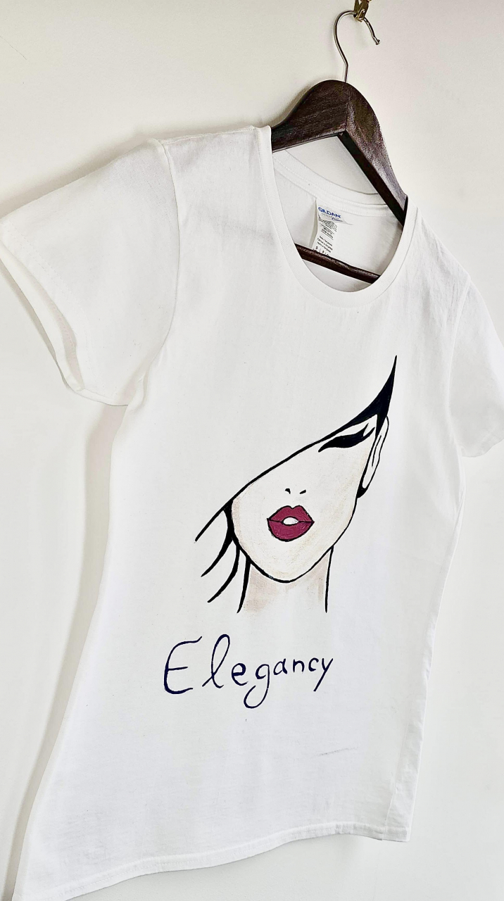 Tricou Pictat Manual "Elegancy" Luxer, cadou original, inedit pentru persoana iubita, cadou pentru diriginta, cadou pentru invatatoare, cadou pentru educatoare, cadou martie martisor, feminine, elegante [5]