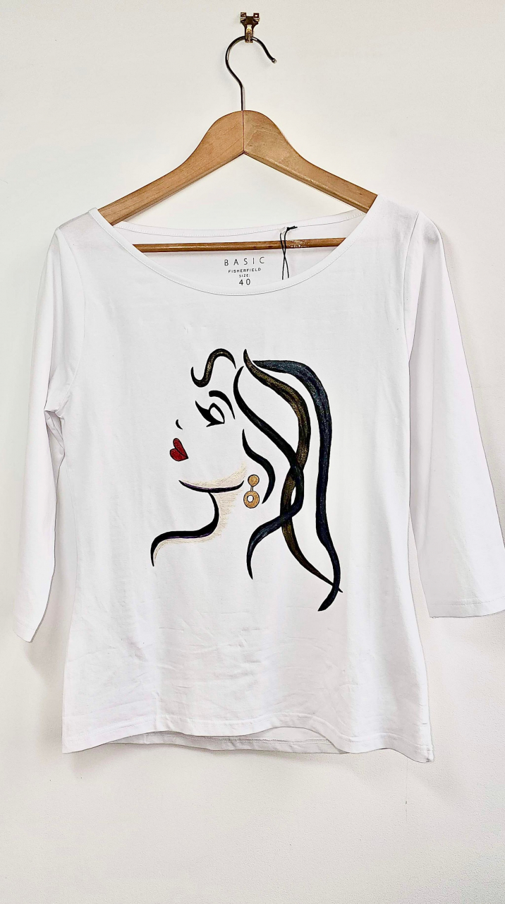 Tricou Pictat Manual "Attitude" Luxer, cadou original, inedit pentru persoana iubita, cadou pentru diriginta, cadou pentru invatatoare, cadou pentru educatoare, cadou martie martisor, feminine, elegante [1]