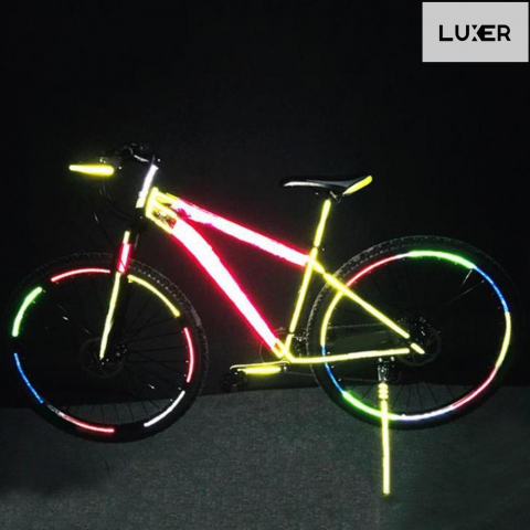 Banda Reflectorizanta Autoadeziva Pentru Bicicleta, Motocicleta, Masina, Scari sau Alte Suprafete, Model Hexagonal, Dimensiuni 800x1 cm, Negru/Galben, Luxer [2]