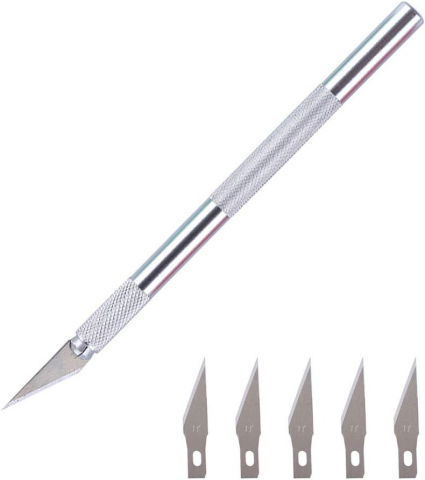 Cutter Metalic de Inalta Precizie Tip Bisturiu, 5 Lame de Rezerva, Portabil, Lama din Otel, pentru Origami/Activitati de Bricolaj, Lungime 15 cm, Silver, Luxer [1]