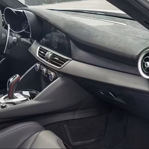 Folie autoadezivă Luxer din piele întoarsă sintetică tip Alcantara, culoare gri, pentru interior auto, mobilă și decor DIY, textură catifelată mată, dimensiuni 150x40 cm. [3]