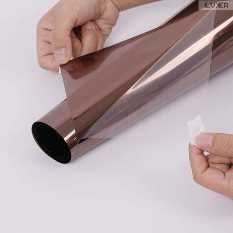 Folie Autoadeziva  pentru Geamuri Termopan, Tip Oglinda, Protectie Solara UV, Efect Privacy, One Way Mirror Window Film, Autocolanta, Pentru Casa/Cladiri, Dimensiuni 200 x 60 cm, Maro, Silver, Folie Geam sa nu se vada din exterior, sa nu se vada in casa, autocolant geam termopan leroy merlin dedeman, protectie solara ferestre luxer [1]