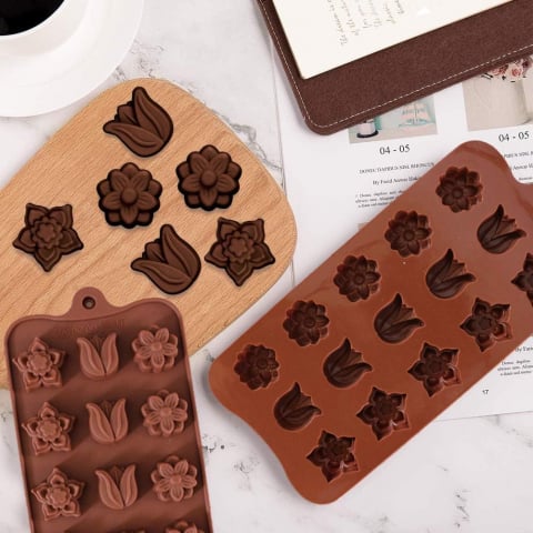 Forma Din Silicon Pentru Bomboane De Ciocolata Sau Jeleu, 5 x Forma Narcisa, 5 x Forma Lalea, 5 x Forma Musetel, 22x10.5 cm, Luxer, Forma Ciocoalata Plastic / Silicon , Matrita Ciocolata de Casa in forma de Tablete de Ciocolata [2]
