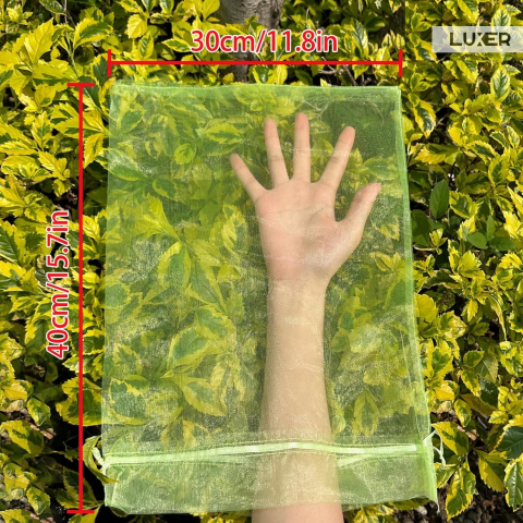 Set 20 pungi de protecție pentru fructe și legume Luxer, cu snur reglabil, anti-insecte, păsări și rozătoare, dimensiuni 30x40 cm, verde, reutilizabile și respirabile. [7]