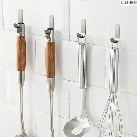 Set 3 Suporti Autoadezivi Rezistenti pentru Perete, Tip Carlig, pentru Agatare Propsop/Haine/Chei, Universal, Rezistenti la Umezeala, Lungime 7cm, Metal, Silver, Luxer [2]