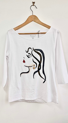 NOU! Tricouri Pictate Manual - Tricou Pictat Manual "Attitude" Luxer, cadou original, inedit pentru persoana iubita, cadou pentru diriginta, cadou pentru invatatoare, cadou pentru educatoare, cadou martie martisor, feminine, elegante