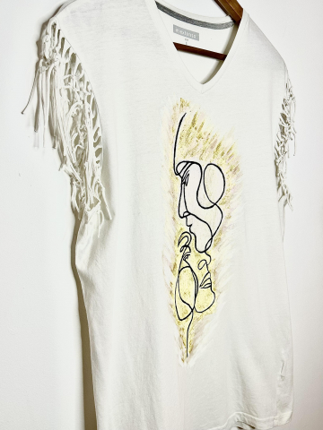 Tricou Pictat Manual "The Power Of Love" Luxer, cadou original, inedit pentru persoana iubita, cadou pentru diriginta, cadou pentru invatatoare, cadou pentru educatoare, cadou martie martisor [6]