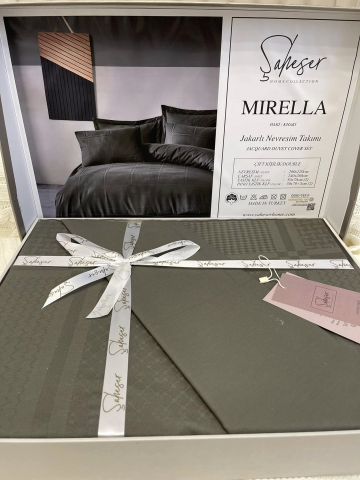 Lenjerie de pat - Mirela, Latina